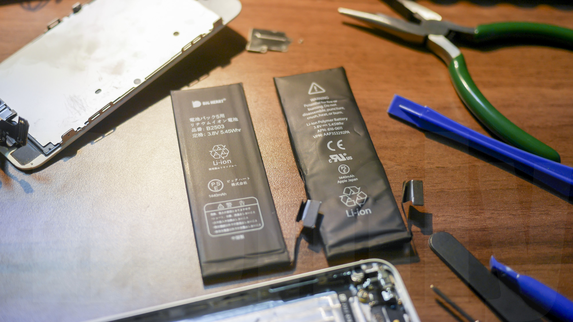 Replacing iPhone5 battery